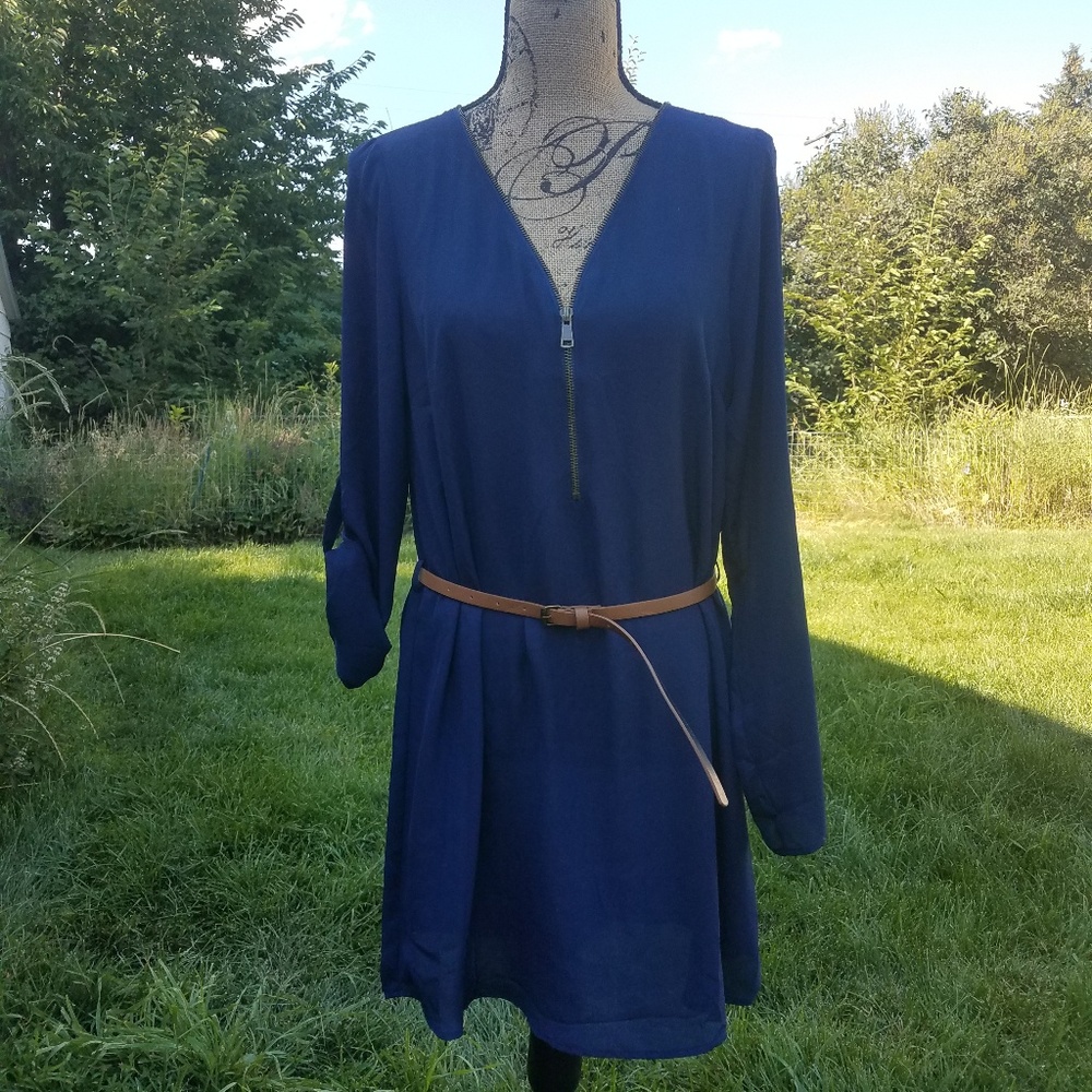 Timing, roll-tab, mini dress